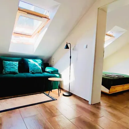 شقة Heart Of With Terrace & Old Town View *